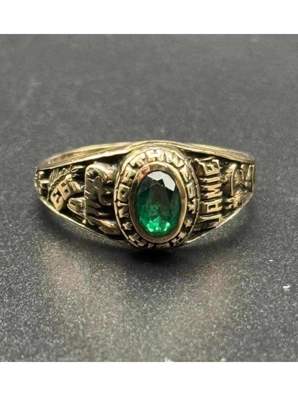 10K Yellow Gold Vintage High School Class Ring 3.71g Green Stone Size 6.75